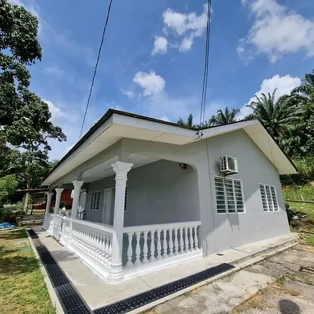 D'Beeba Homestay Pedas Exterior photo